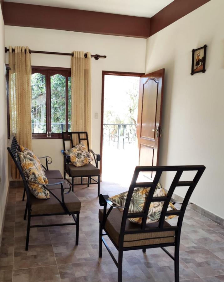 Hostal Dinosaurio Torotoro Buitenkant foto
